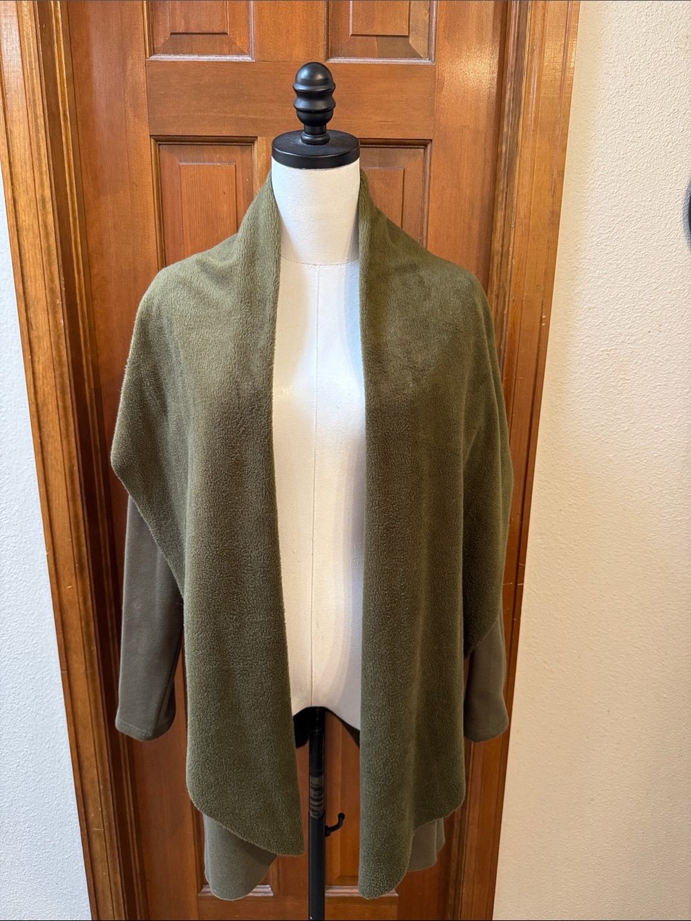 DREW Olive Open-Front Draped Sweater Wrap Size L